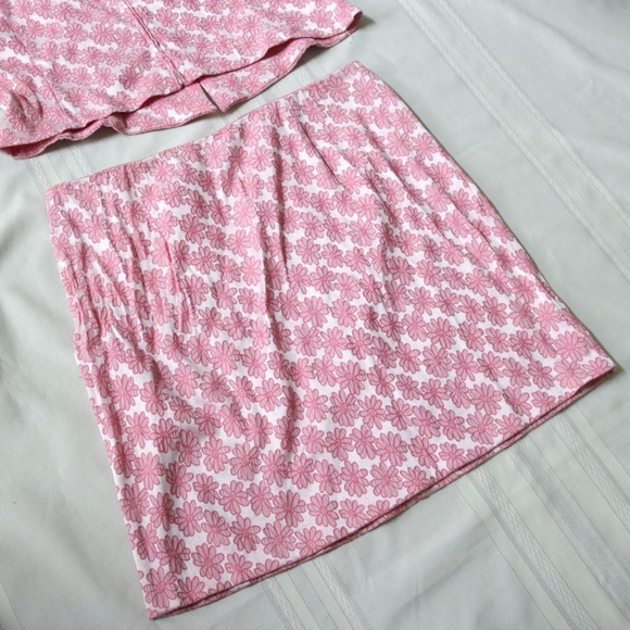 Vintage pink floral two piece skirt and sleeveless top set - Picture 5 of 7